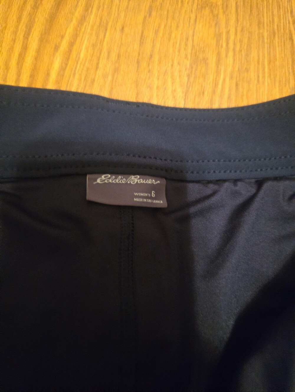 Eddie Bauer Navy Women's Skort - Picture 2 of 5